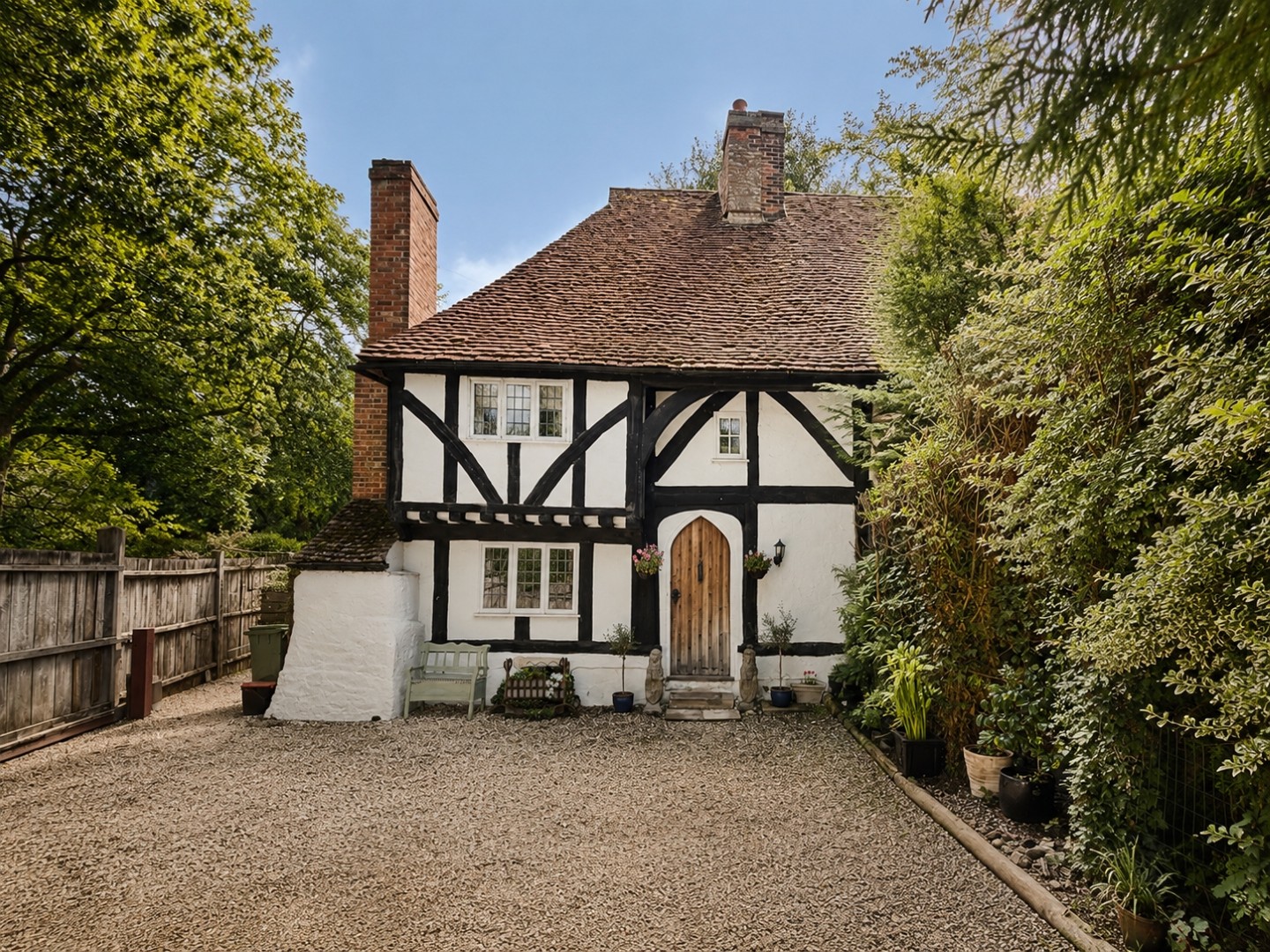 Grade II* listed cottage | Old School Lane | Maidstone | ME15