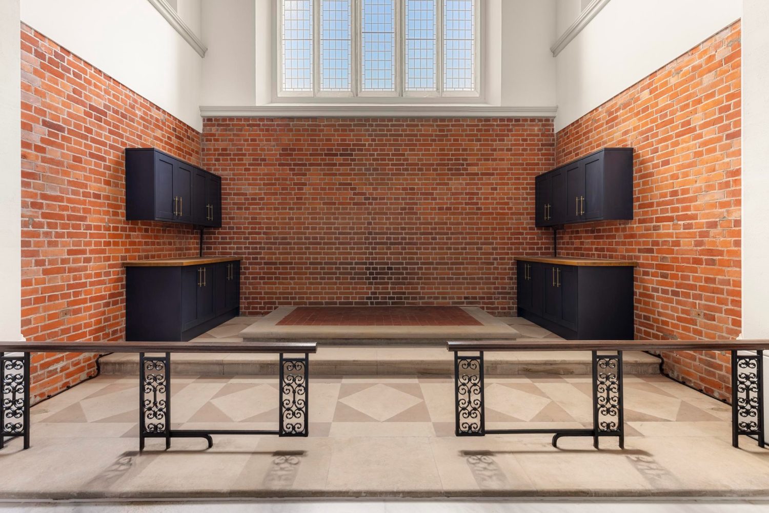 jenkins-chapel-house-village-square-se18-for-sale - 2